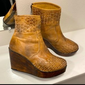 Bed Stu Distressed Boots